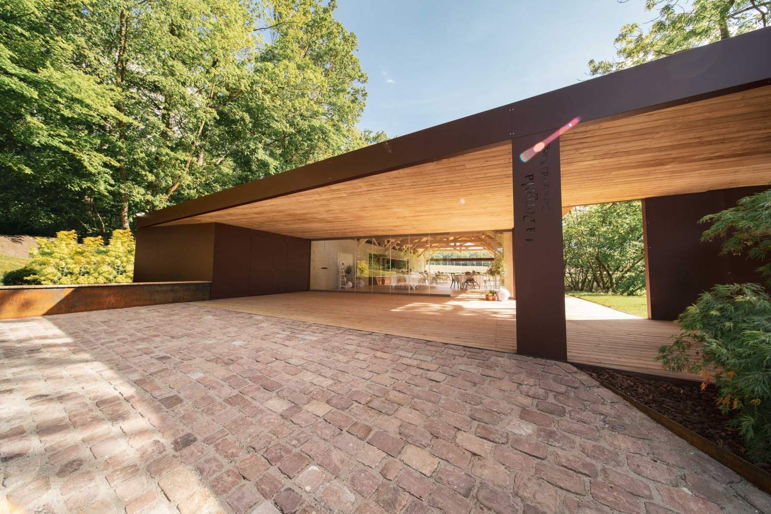 Entrée du Domaine du Kaegy, location Villa avec Piscine en Alsace